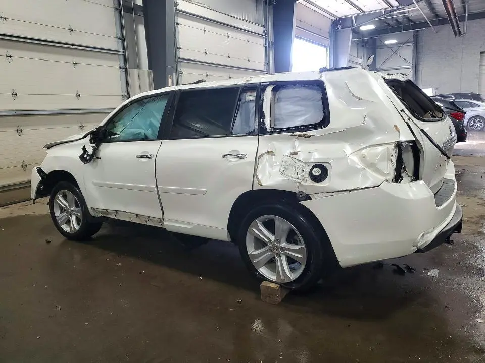 2010 TOYOTA HIGHLANDER LIMITED  