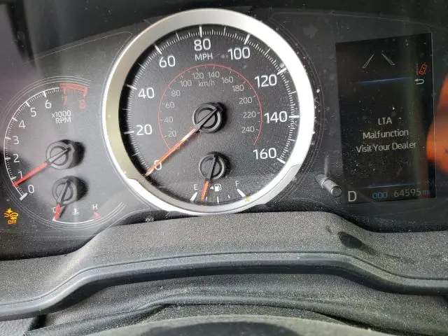 2021 TOYOTA COROLLA SE  