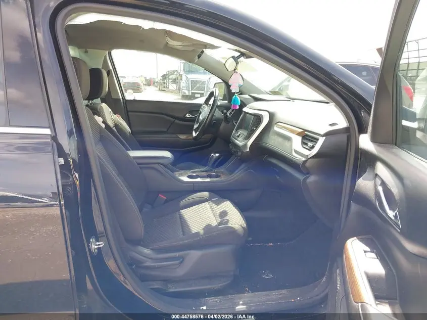 2017 GMC ACADIA SLE-1