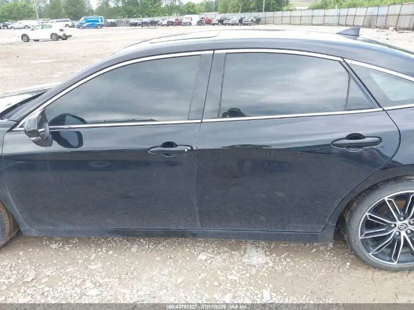 2022 TOYOTA AVALON TOURING