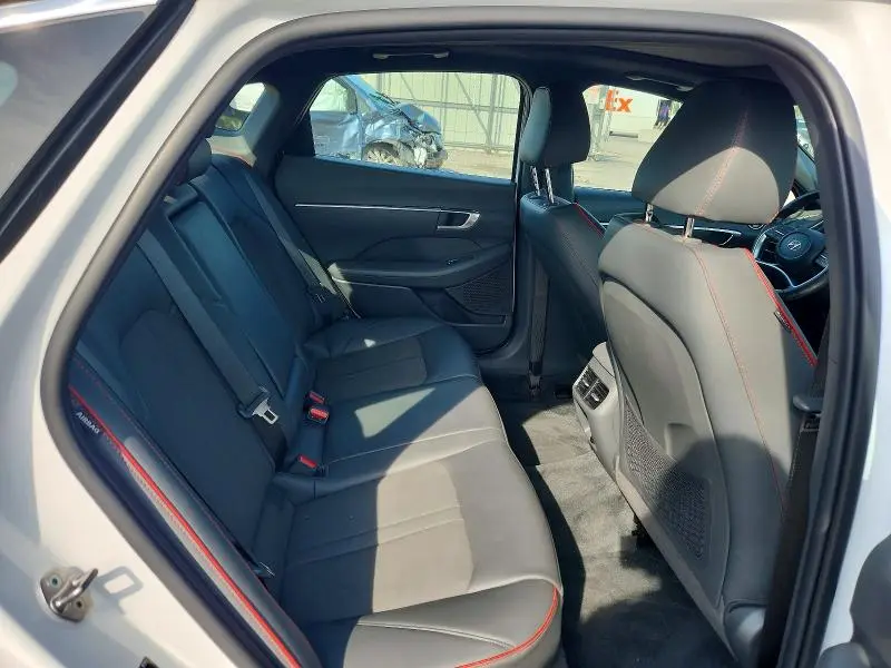 2023 HYUNDAI SONATA SEL PLUS  