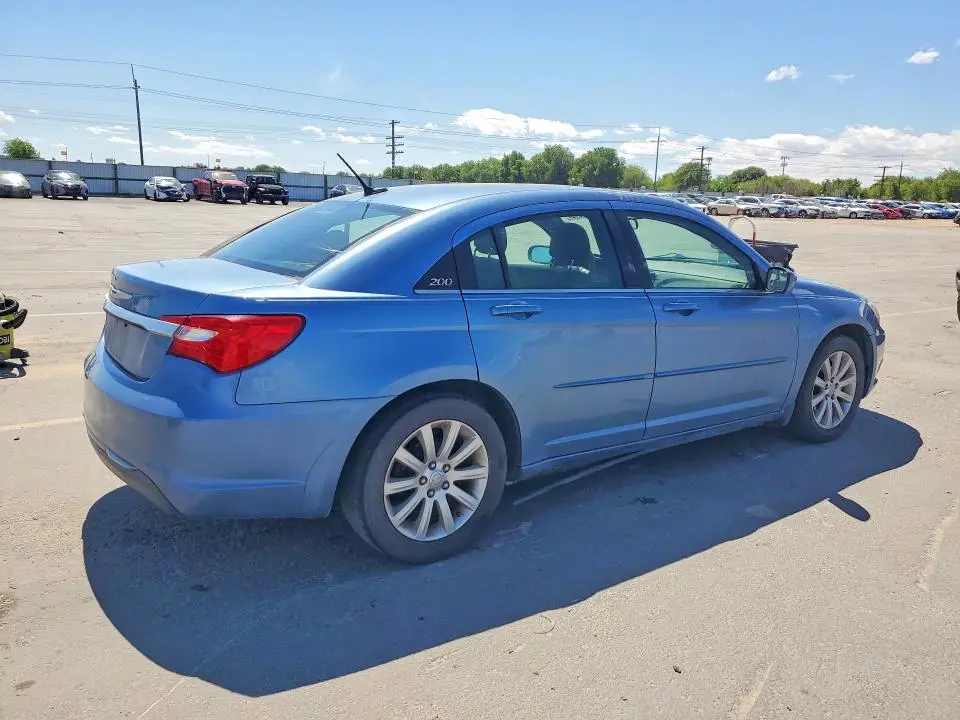 2011 CHRYSLER 200 TOURING  