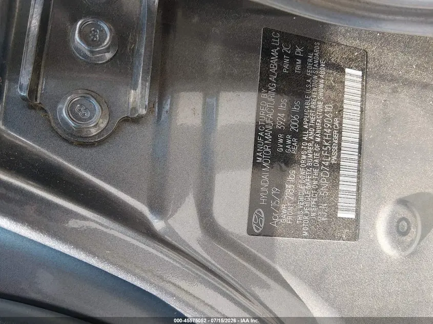 2019 HYUNDAI ELANTRA SE