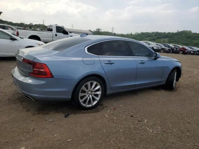 2017 VOLVO S90 T6 MOMENTUM  