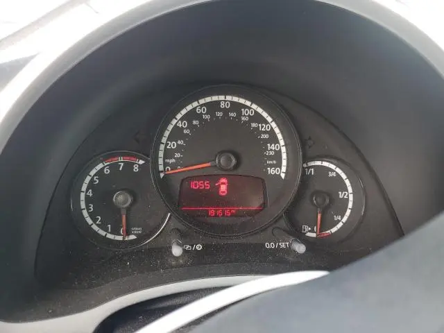 2013 VOLKSWAGEN BEETLE   