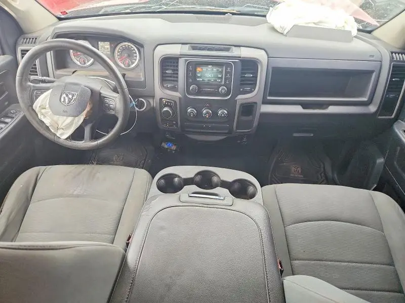 2014 RAM 1500 ST  