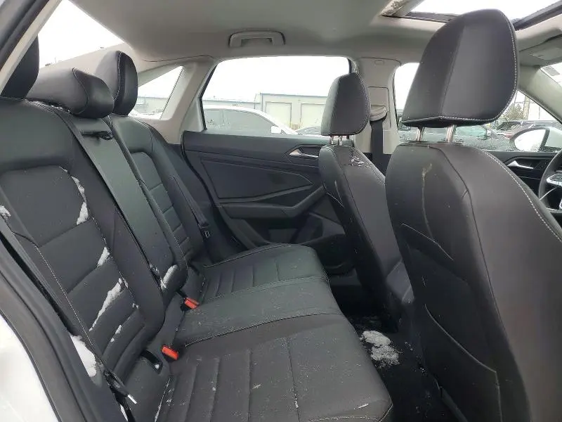 2024 VOLKSWAGEN JETTA SE  