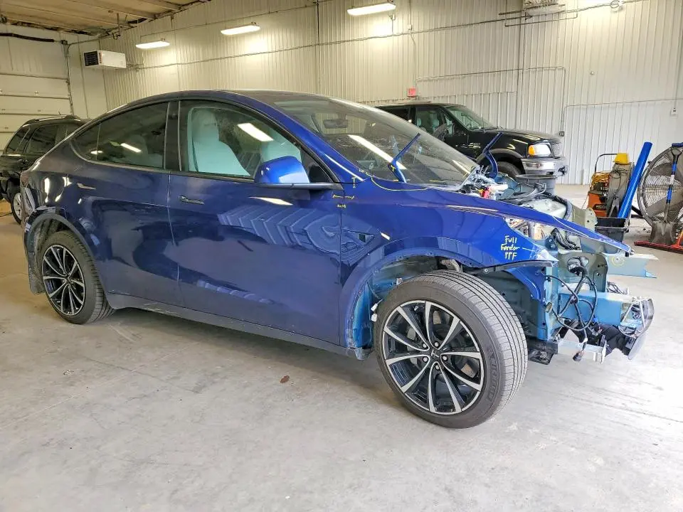 2022 TESLA MODEL Y   