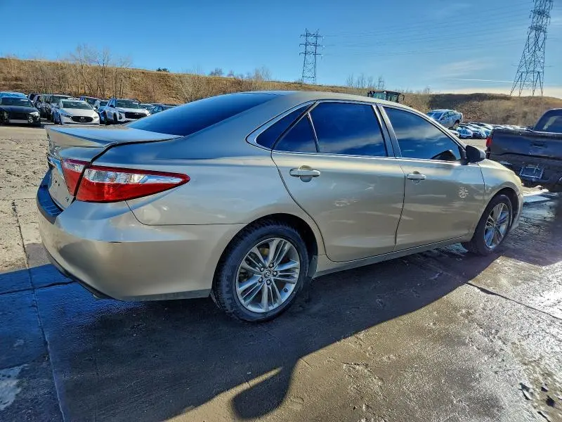 2016 TOYOTA CAMRY LE  