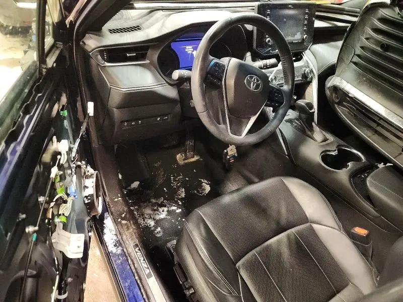 2021 TOYOTA VENZA LE  