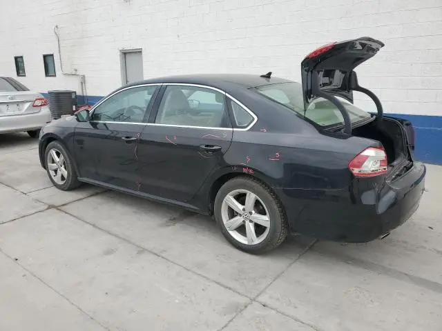 2015 VOLKSWAGEN PASSAT SE  