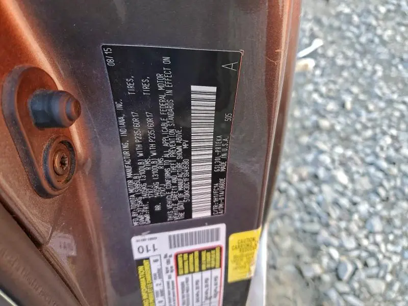 2015 TOYOTA SIENNA LE  