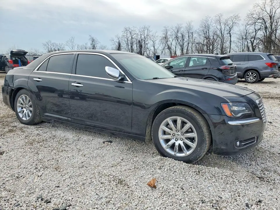 2012 CHRYSLER 300 LIMITED  