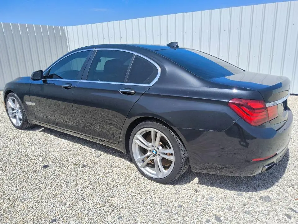 2013 BMW 750 I  