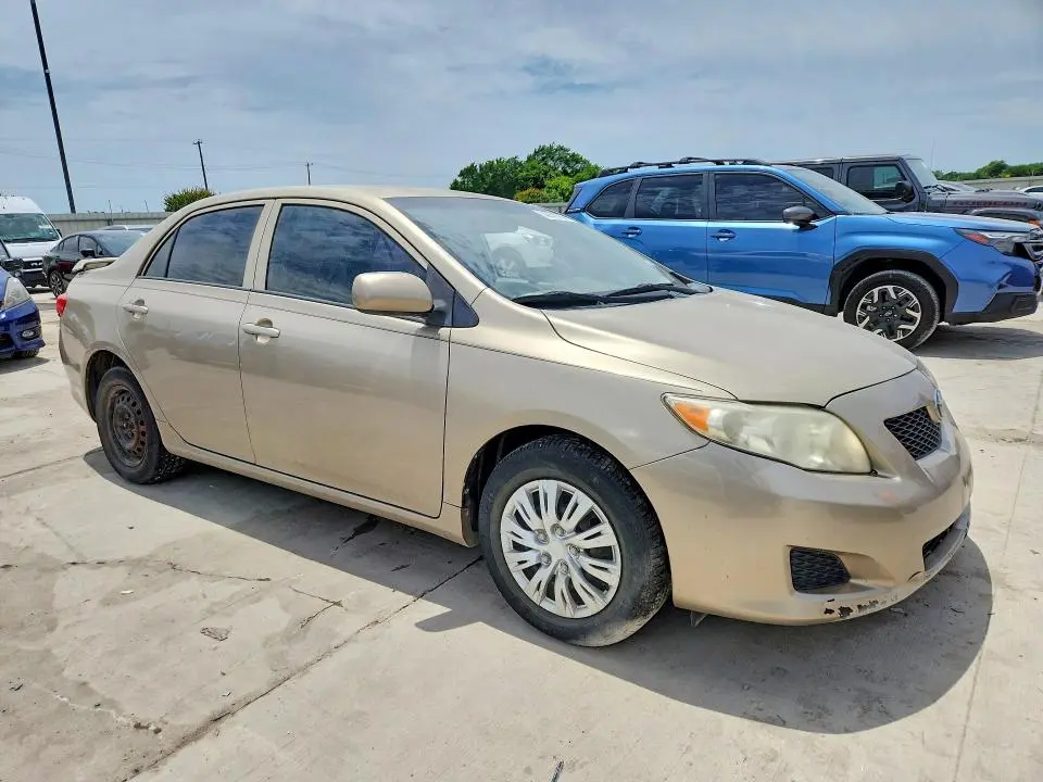 2010 TOYOTA COROLLA   