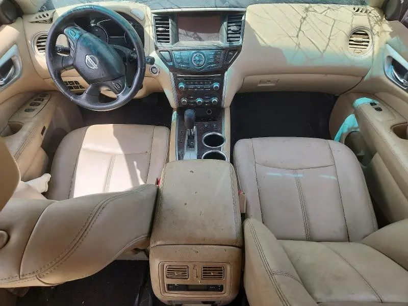 2016 NISSAN PATHFINDER SL  