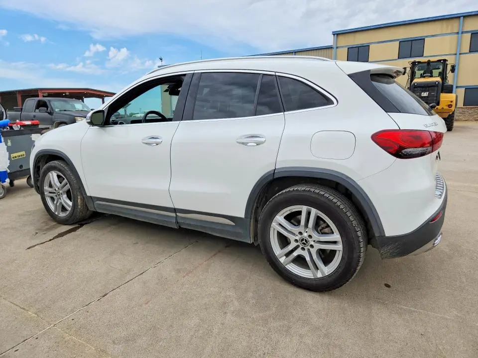 2021 MERCEDES-BENZ GLA 250  
