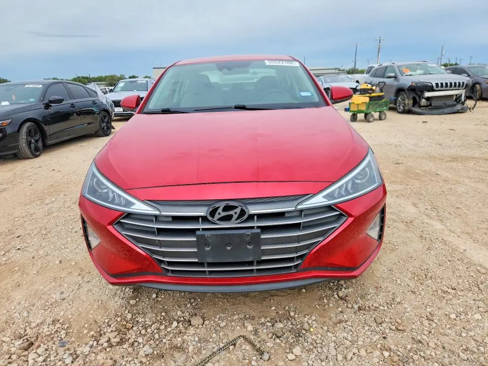 2020 HYUNDAI ELANTRA SEL  