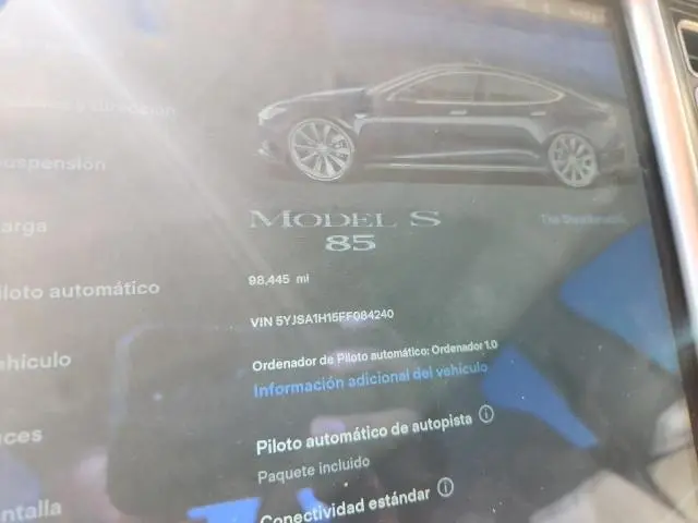 2015 TESLA MODEL S 85  