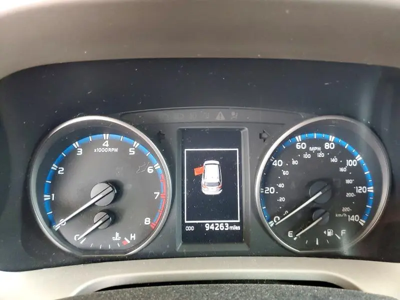 2017 TOYOTA RAV 4   