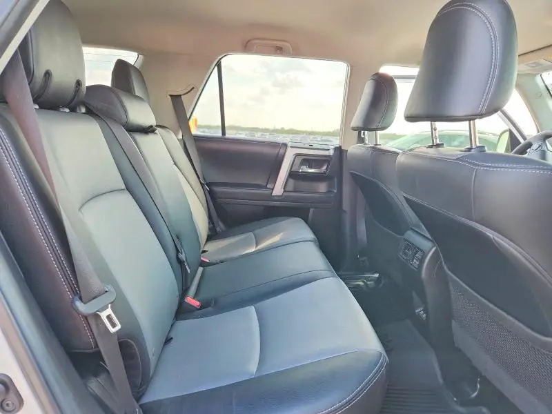 2020 TOYOTA 4RUNNER SR5 PREMIUM  