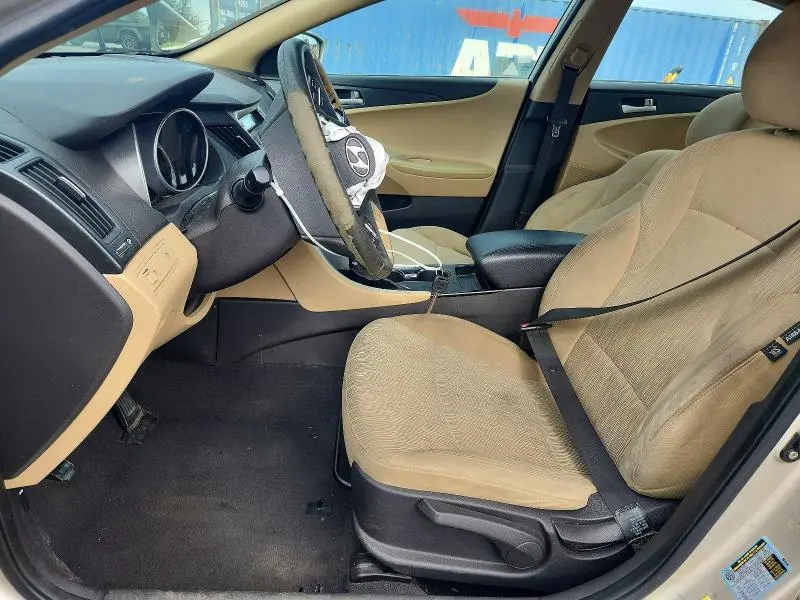 2011 HYUNDAI SONATA   