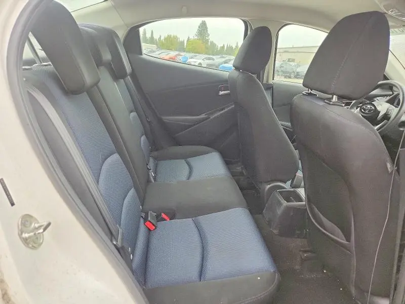 2017 TOYOTA YARIS IA BASE  