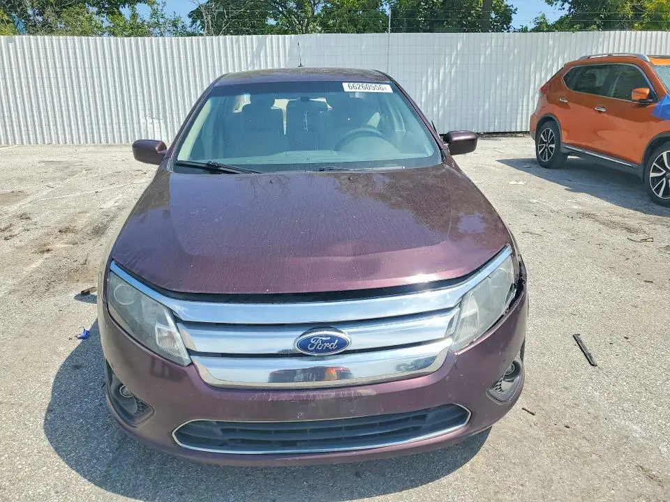 2011 FORD FUSION SE  