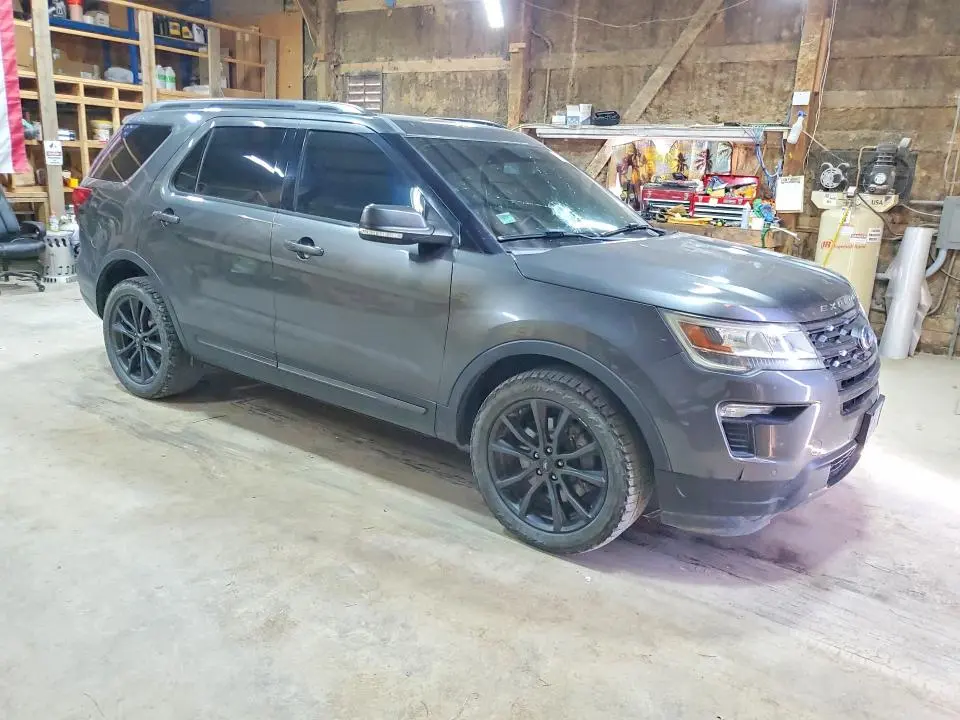 2018 FORD EXPLORER XLT  