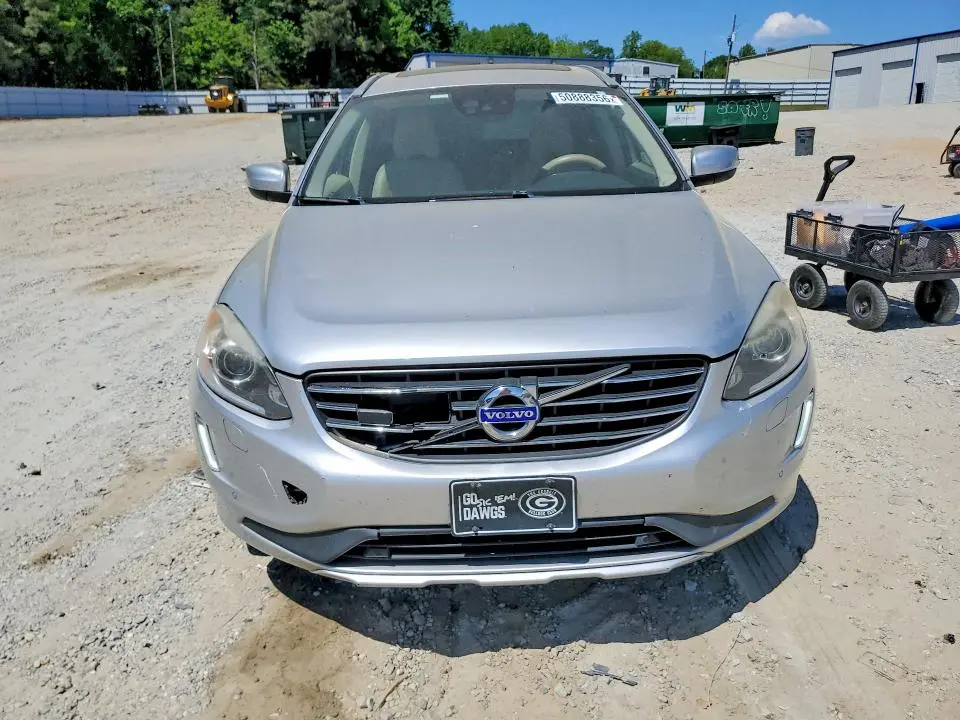 2015 VOLVO XC60 T5 PLATINUM  