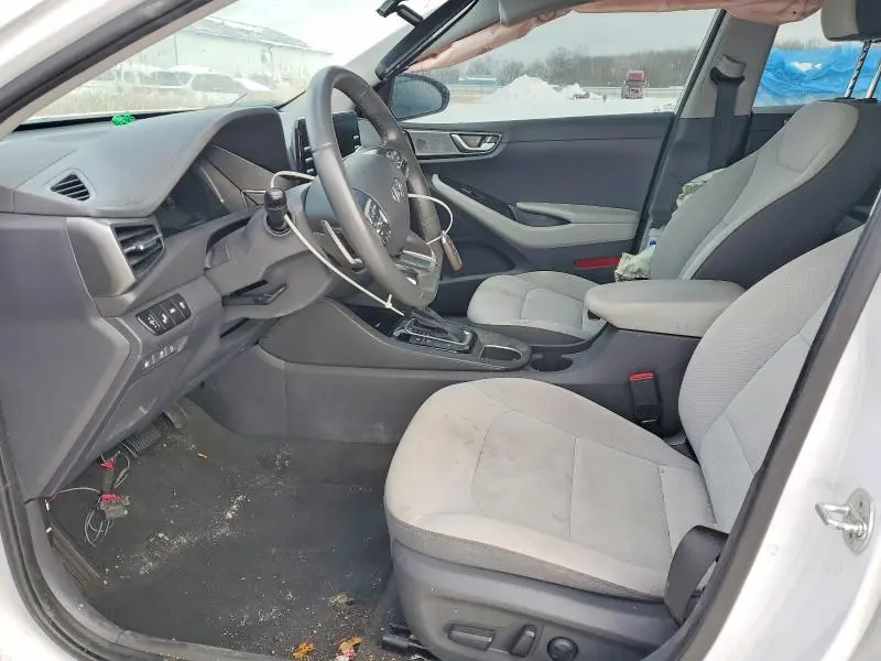 2021 HYUNDAI IONIQ SEL  