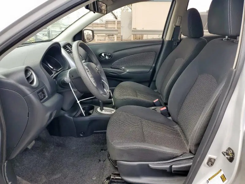 2016 NISSAN VERSA S  