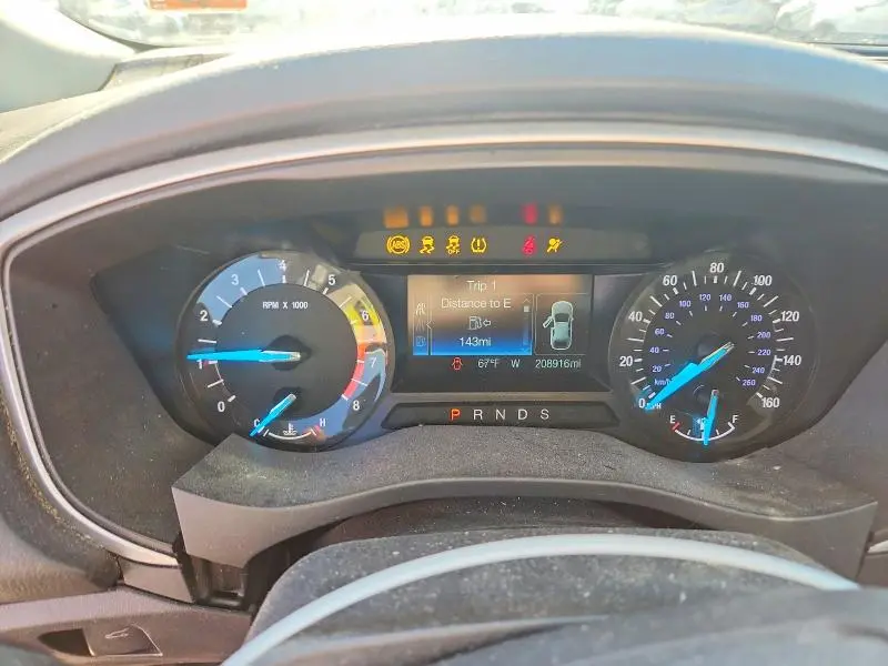 2015 FORD FUSION SE  