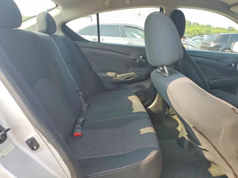 2016 NISSAN VERSA 1.6 SV  