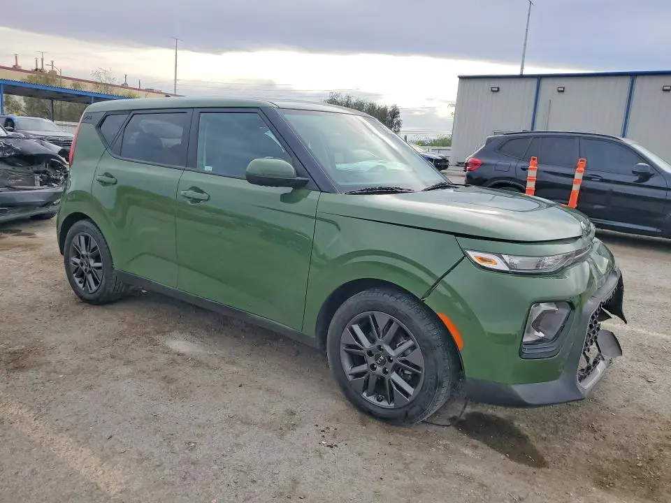 2021 KIA SOUL EX  