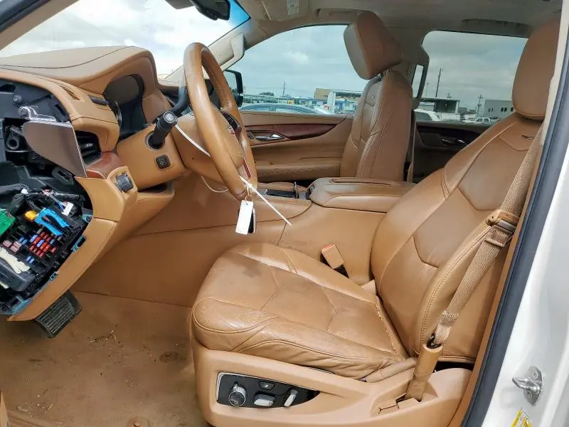 2016 CADILLAC ESCALADE PLATINUM  