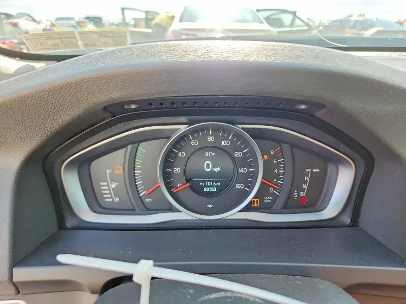 2018 VOLVO V60 T5 DYNAMIC  