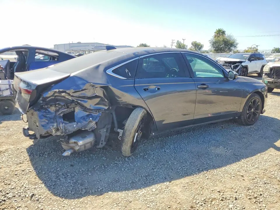 2023 HONDA ACCORD LX  