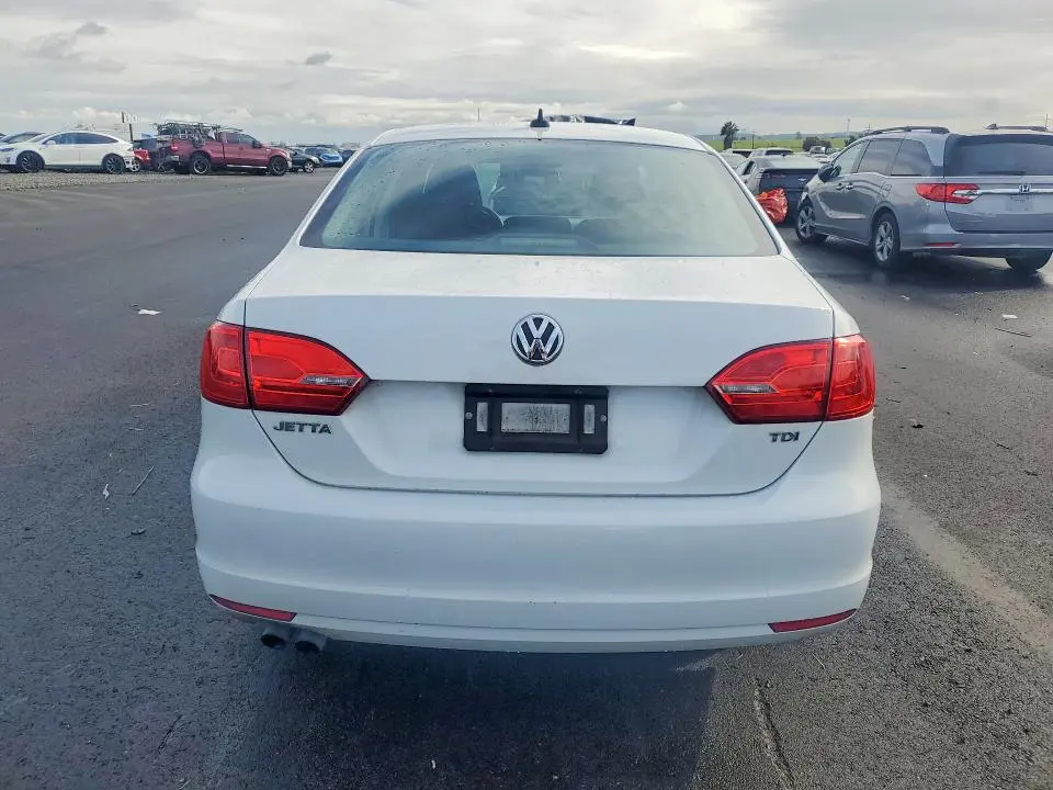 2014 VOLKSWAGEN JETTA TDI  