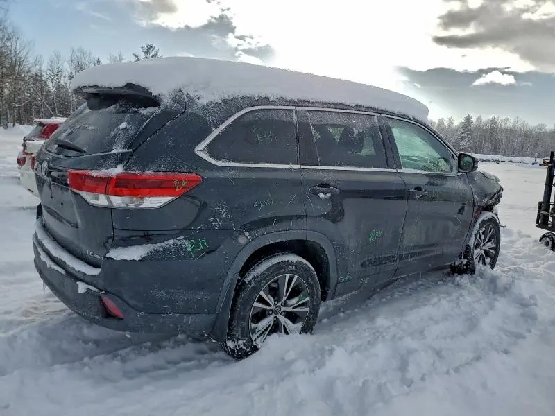 2019 TOYOTA HIGHLANDER LE  