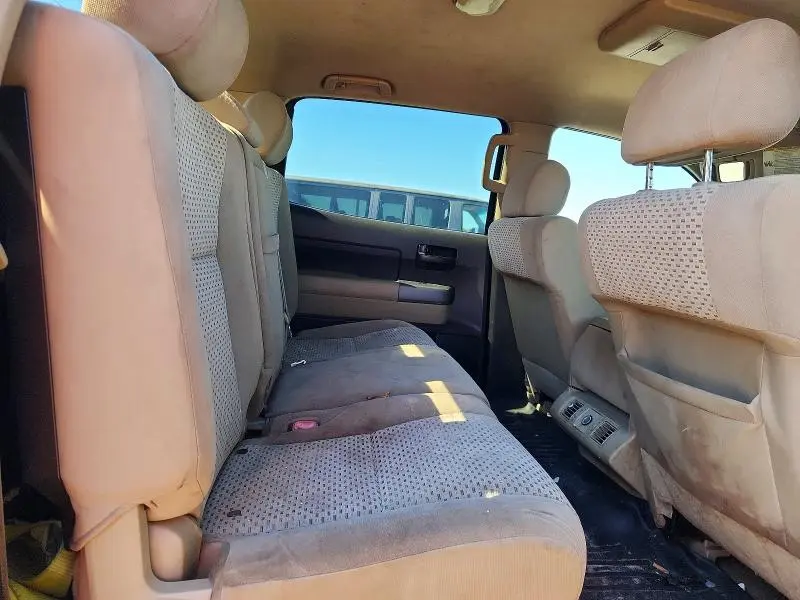 2011 TOYOTA TUNDRA CREWMAX SR5  