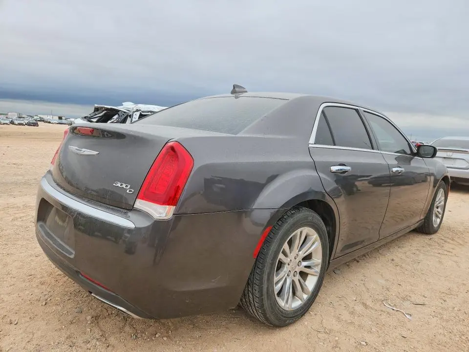2017 CHRYSLER 300C   