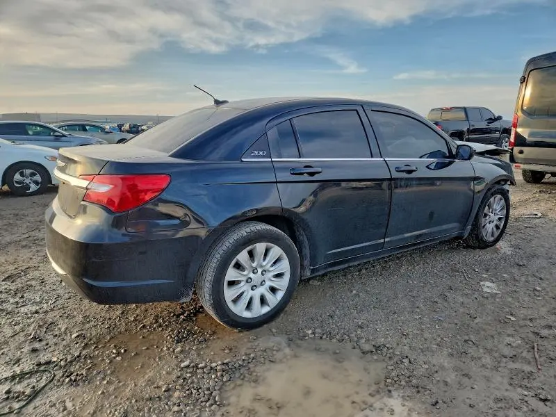 2014 CHRYSLER 200 LX  