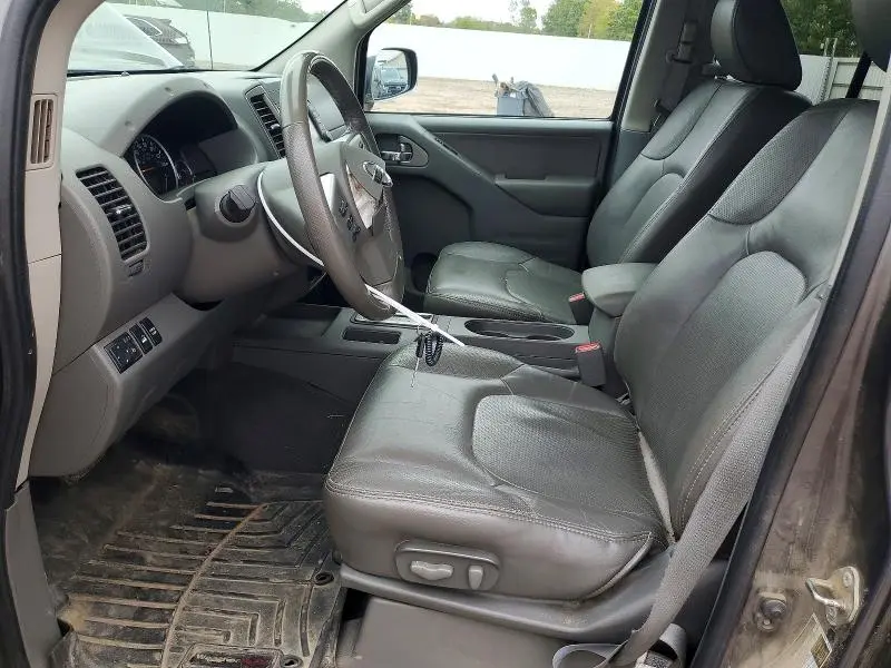 2019 NISSAN FRONTIER SL  
