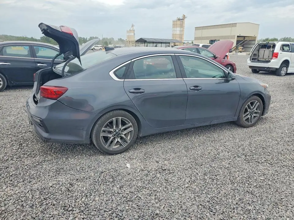 2019 KIA FORTE EX  