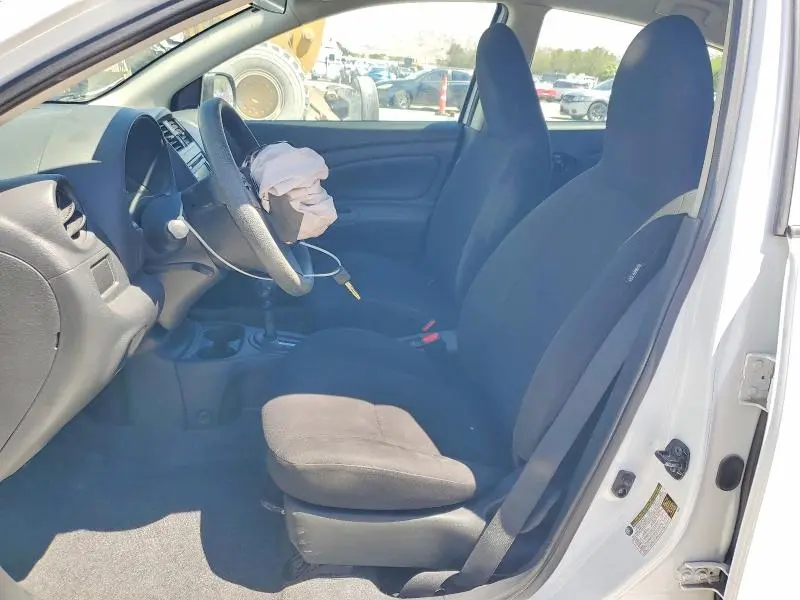 2015 NISSAN VERSA 1.6 S  