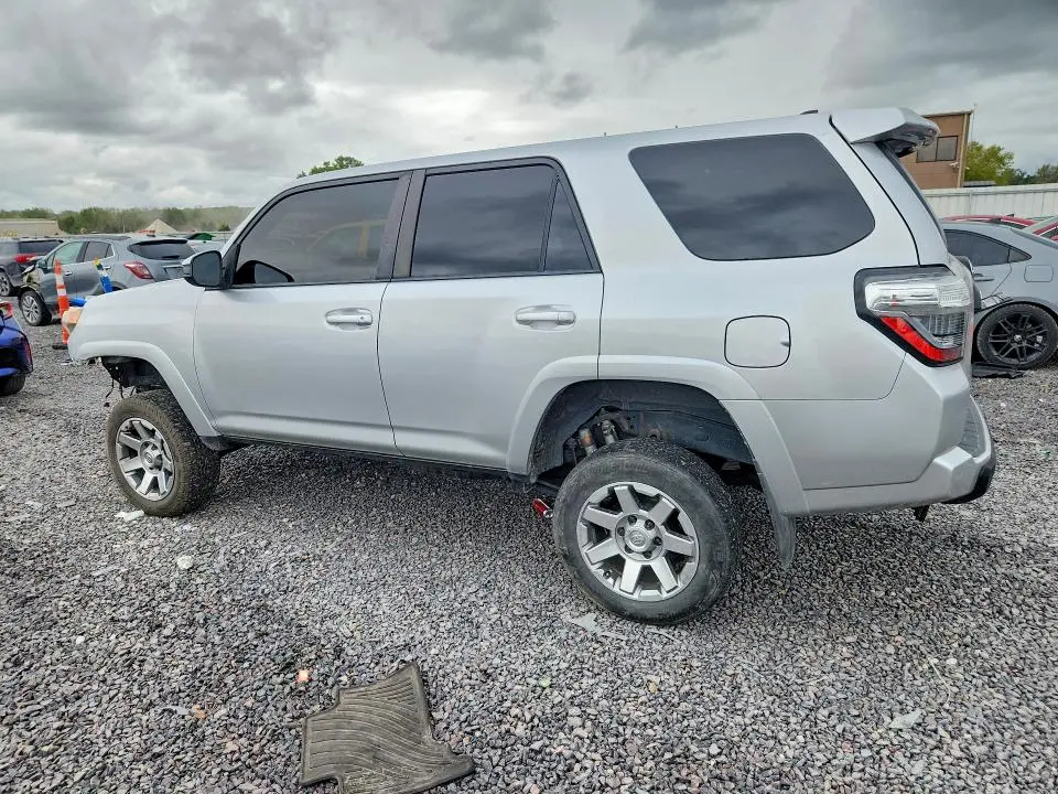 2016 TOYOTA 4RUNNER TRAIL  