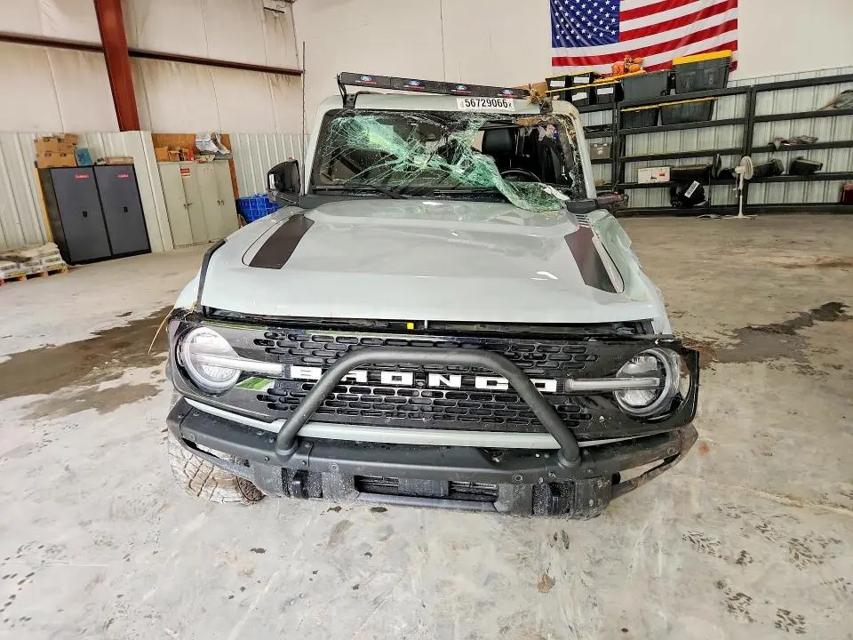 2021 FORD BRONCO FIRST EDITION  