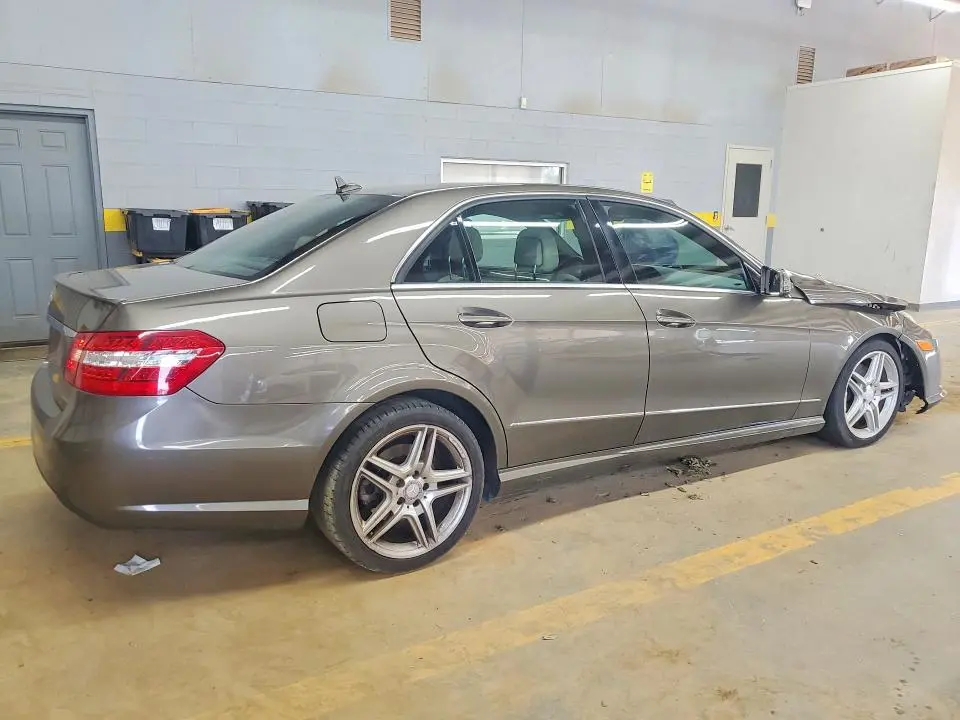 2011 MERCEDES-BENZ E 350  