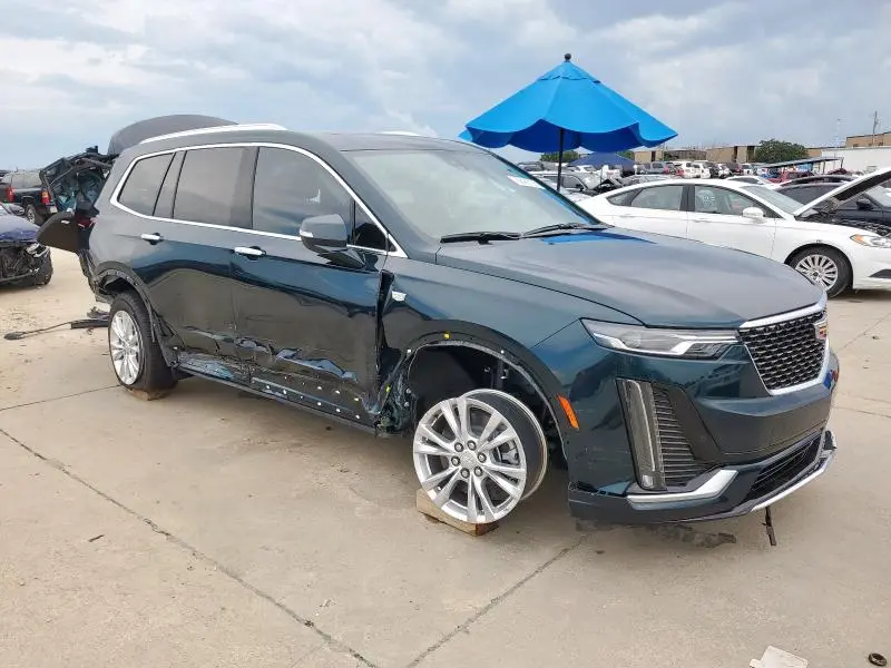 2025 CADILLAC XT6 LUXURY  